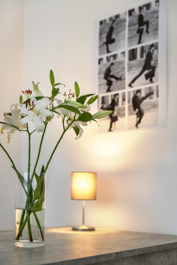 Newton-Appartement Mit 3 Schlafzimmern Berlin Eksteriør bilde