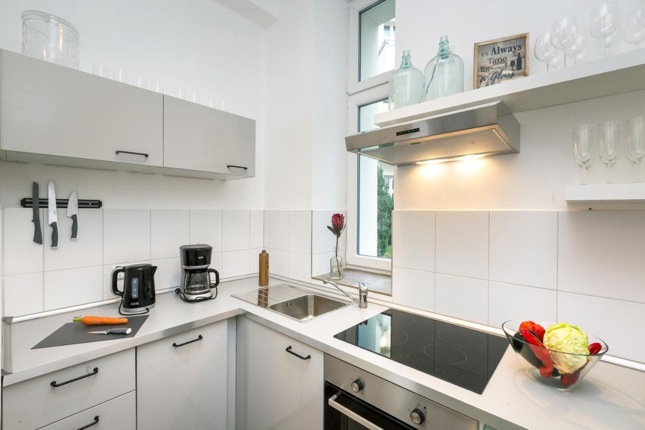 Newton-Appartement Mit 3 Schlafzimmern Berlin Eksteriør bilde